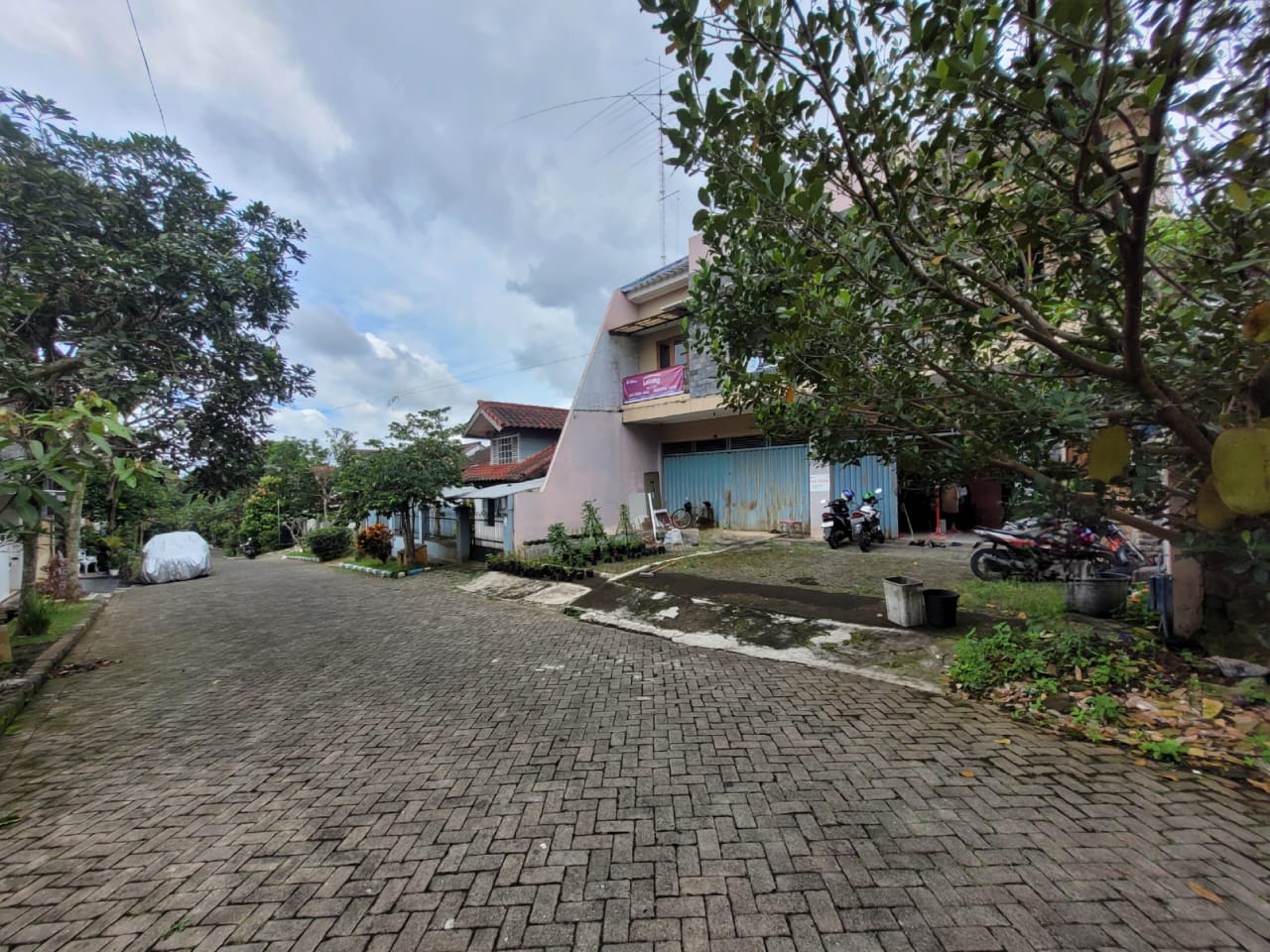 SEGERA LELANG RUMAH 2 LANTAI - Thumbnail 3