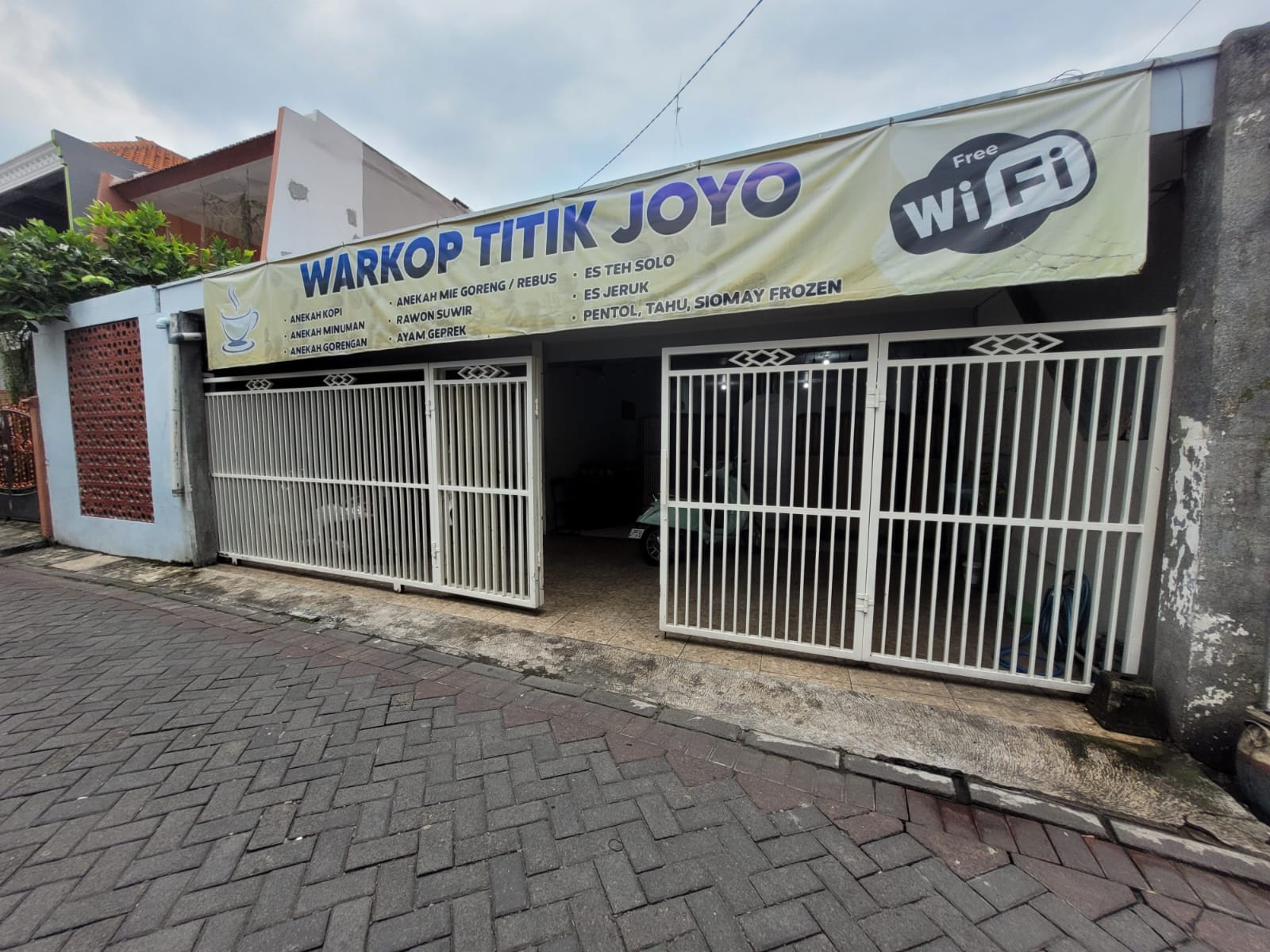 AGUNAN LELANG RUMAH TINGGAL